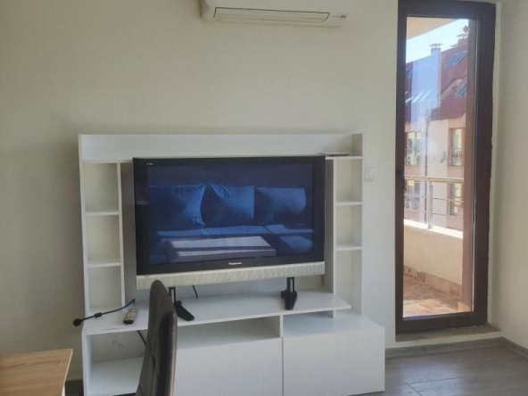 Дава се под наем Двустаен апартамент в София, Зона Б-18 - 60 кв.м за 618.12 € - Снимка #1