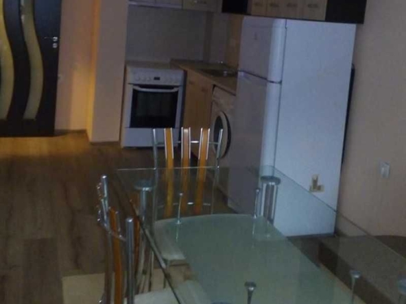 Дава се под наем Двустаен апартамент в Пловдив, Старият град - 65 кв.м за 260.1 € - Снимка #1