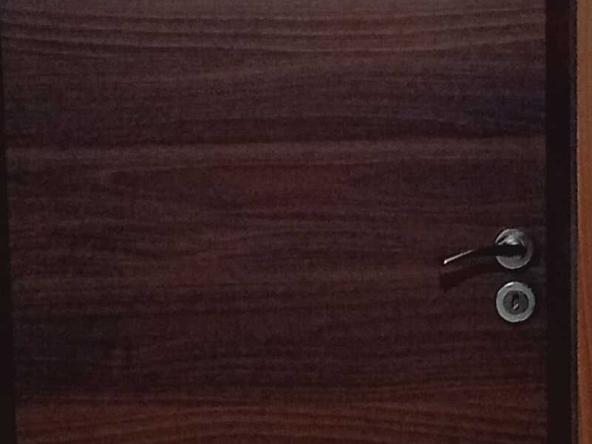 Дава се под наем Двустаен апартамент в Враца, Център - 70 кв.м за 285.6 € - Снимка #1