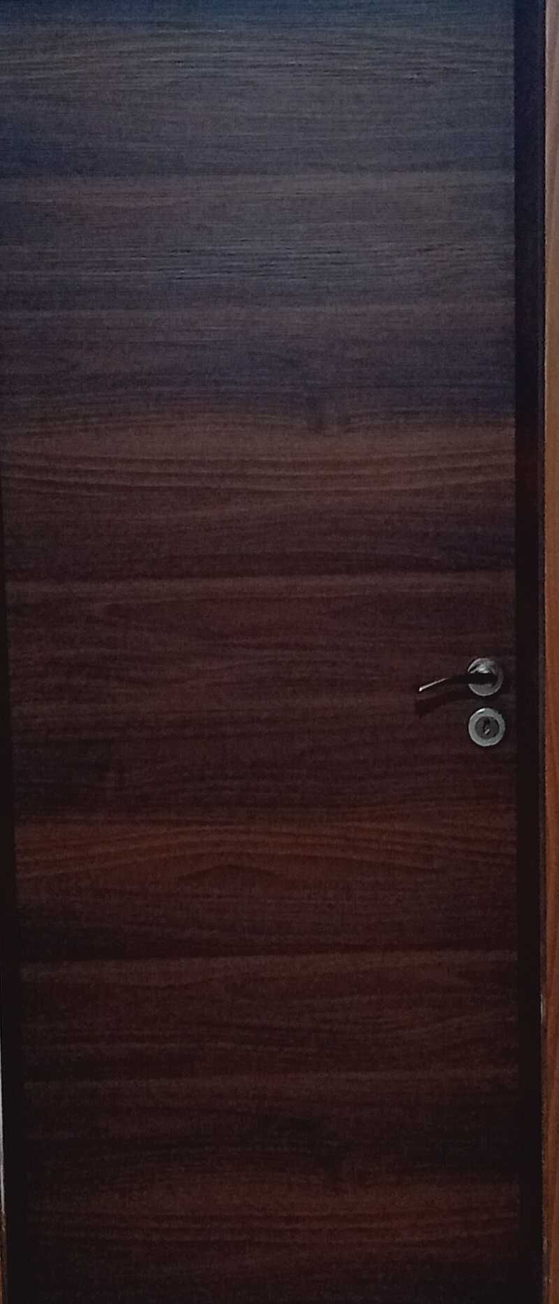 Дава се под наем Двустаен апартамент в Враца, Център - 70 кв.м за 285.6 € - Снимка #1