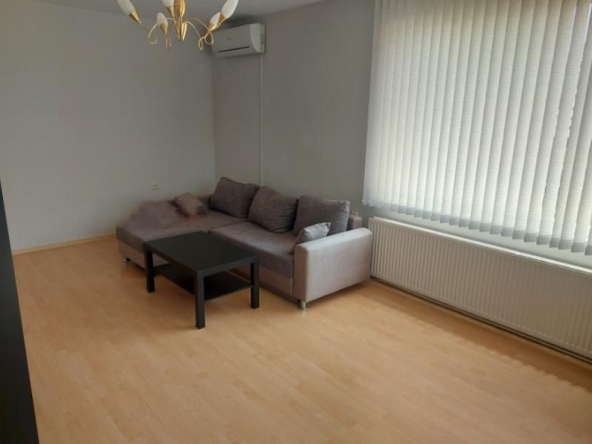 Дава се под наем Тристаен апартамент в София, Симеоново - 100 кв.м за 650 € - Снимка #1