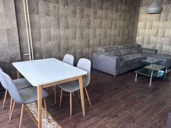 Дава се под наем Тристаен апартамент в София, Дружба 2 - 70 кв.м за 647.19 € - Снимка #1