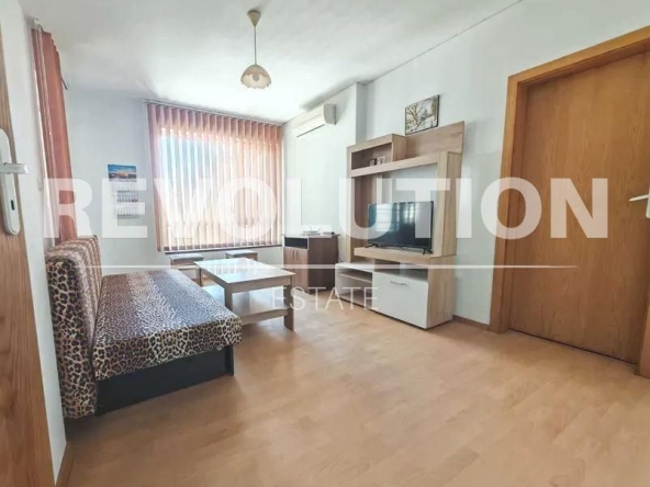 Дава се под наем Двустаен апартамент в Варна, Левски - 60 кв.м за 440 € - Снимка #1