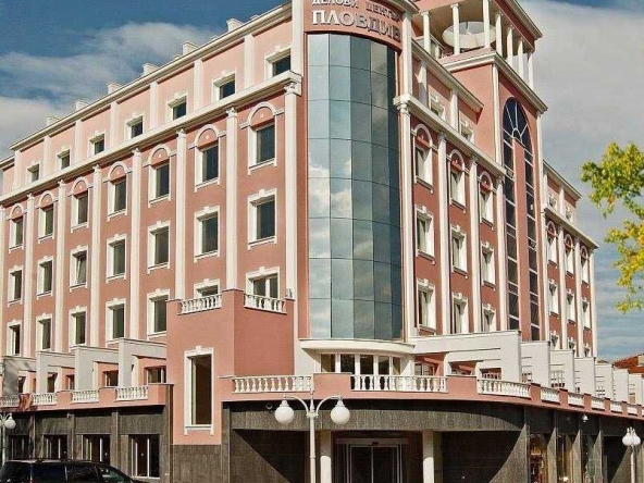 Дава се под наем Зала за събития в Пловдив, Старият град -  кв.м за 102 € - Снимка #1