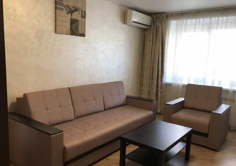 Дава се под наем  в Пловдив, Изгрев - 20 кв.м за 99.45 € - Снимка #1