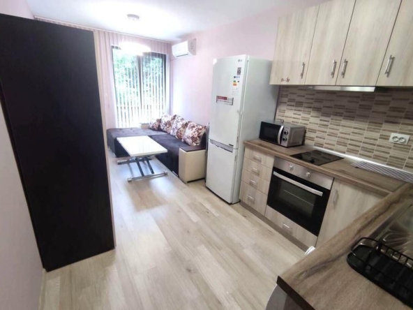 Дава се под наем Двустаен апартамент в Пловдив, Южен - 55 кв.м за 331.5 € - Снимка #1