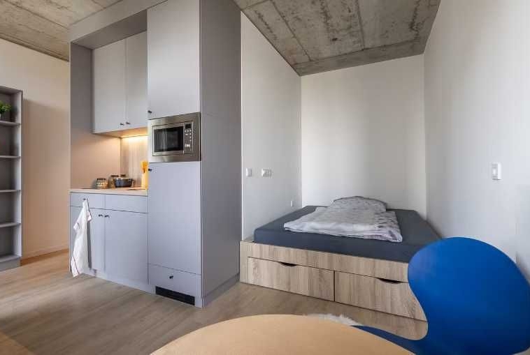 Дава се под наем Едностаен апартамент в Пловдив, Каменица 1 - 45 кв.м за 239.7 € - Снимка #1