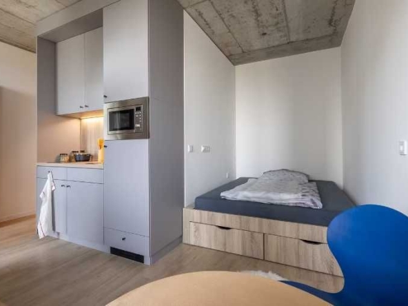 Дава се под наем Едностаен апартамент в Пловдив, Тракия - 45 кв.м за 158.1 € - Снимка #1