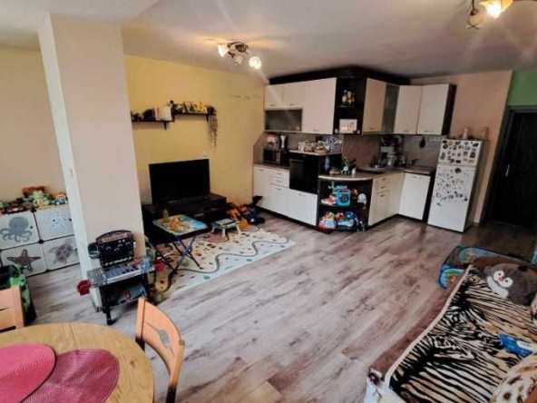 Двустаен апартамент в Варна, Младост 2 - 78 кв.м за 1731 €/кв.м - Снимка #1