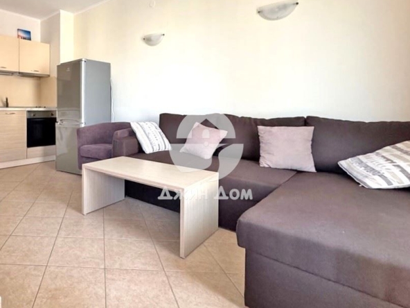 Двустаен апартамент в к.к. Слънчев бряг - 55 кв.м за 821 €/кв.м - Снимка #1