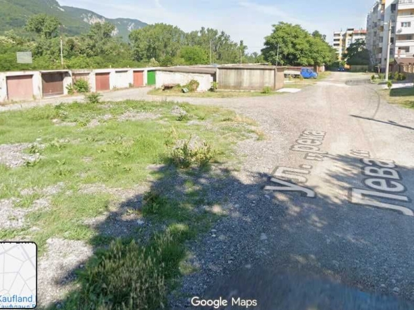 Дава се под наем Гараж / Паркомясто в Враца, Река Лева - 25 кв.м за 79.56 € - Снимка #1