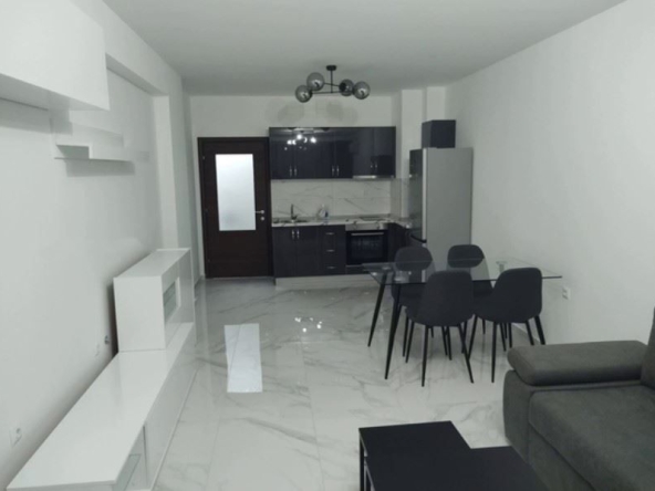 Дава се под наем Двустаен апартамент в София, Обеля 1 - 70 кв.м за 597.21 € - Снимка #1
