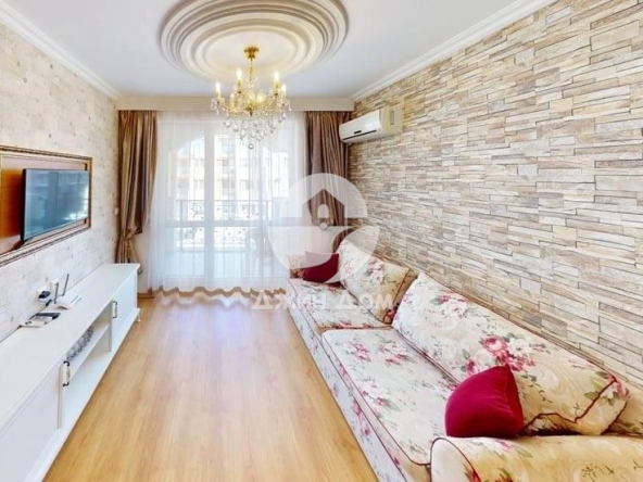 Двустаен апартамент в к.к. Слънчев бряг - 64 кв.м за 988 €/кв.м - Снимка #1