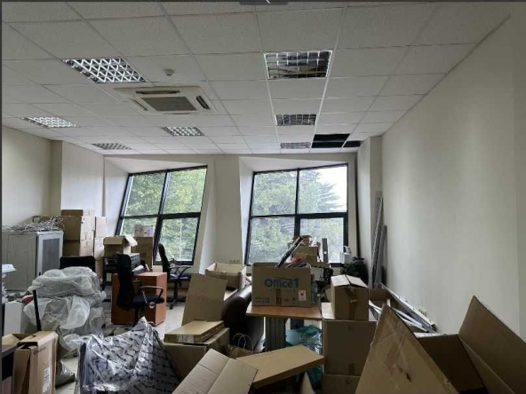 Дава се под наем Офис в Варна, Младост 1 - 67 кв.м за 536 € - Снимка #1