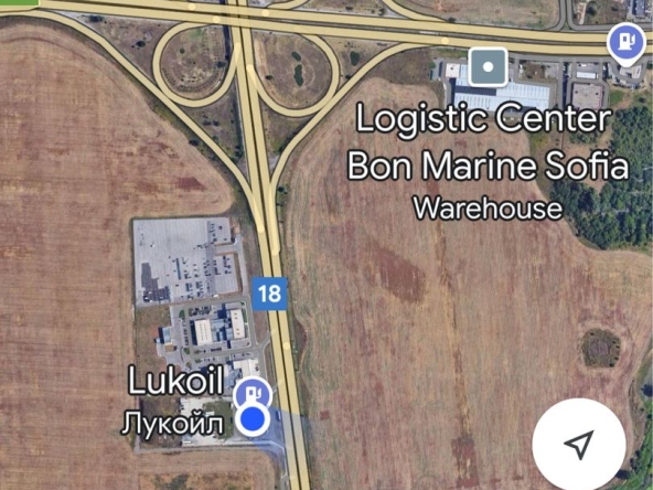 Дава се под наем Гараж / Паркомясто в София, Летище София - 4000 кв.м за 81.6 € - Снимка #1