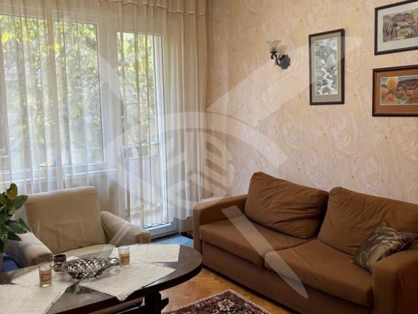 Дава се под наем Двустаен апартамент в София, Лозенец - 83 кв.м за 600 € - Снимка #1