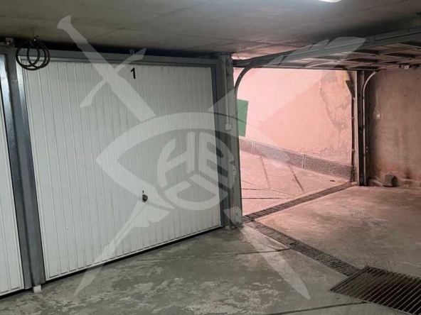 Гараж / Паркомясто в София, Център - 20 кв.м за 2500 €/кв.м - Снимка #1