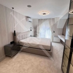 Дава се под наем Четиристаен апартамент в София, Белите брези - 203 кв.м за 2200 € - Снимка #1