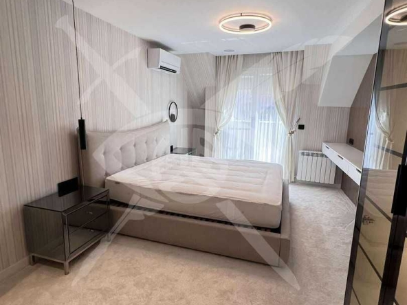 Дава се под наем Четиристаен апартамент в София, Белите брези - 203 кв.м за 2200 € - Снимка #1