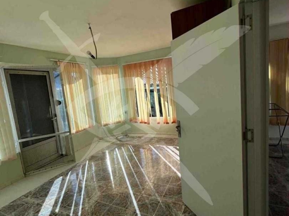 Дава се под наем Къща в Костинброд - 50 кв.м за 400 € - Снимка #1