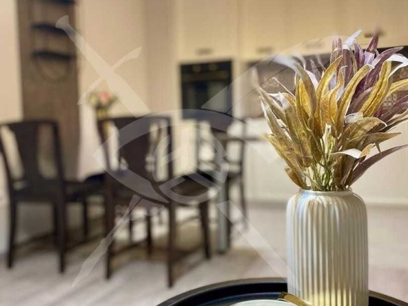 Дава се под наем Двустаен апартамент в София, Изток - 60 кв.м за 850 € - Снимка #1