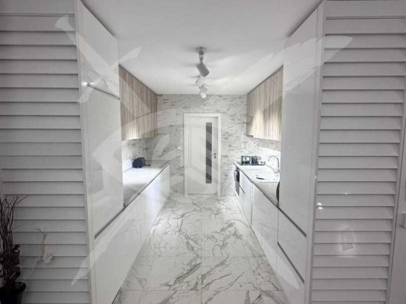 Дава се под наем Тристаен апартамент в София, Бояна - 120 кв.м за 815.49 € - Снимка #1