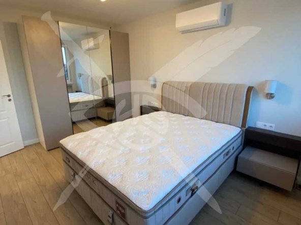 Дава се под наем Двустаен апартамент в София, Изток - 71 кв.м за 817.53 € - Снимка #1