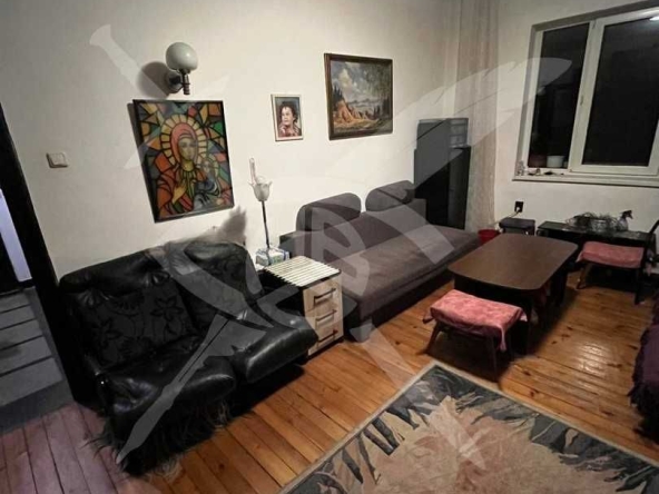 Дава се под наем Едностаен апартамент в София, Център - 52 кв.м за 523.26 € - Снимка #1