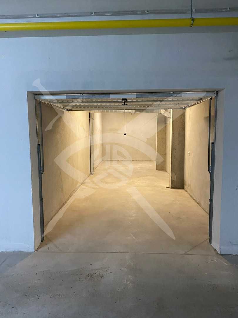 Гараж / Паркомясто в София, Витоша - 56 кв.м за 565 €/кв.м - Снимка #1