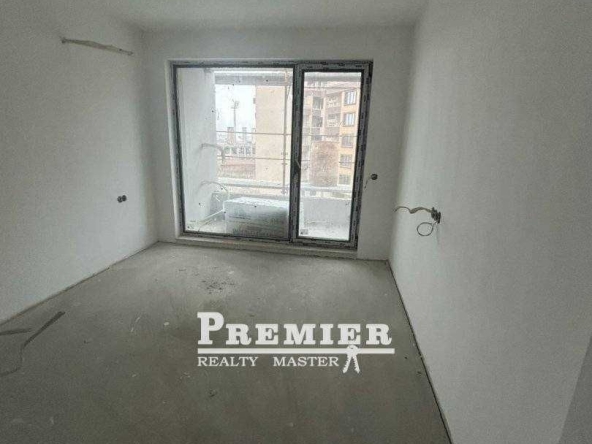 Двустаен апартамент в Поморие - 60 кв.м за 764 €/кв.м - Снимка #1