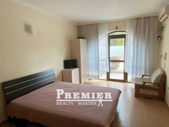 Едностаен апартамент в к.к. Слънчев бряг - 46 кв.м за 1077 €/кв.м - Снимка #1