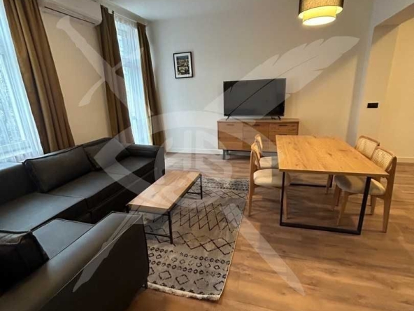 Дава се под наем Двустаен апартамент в София, Банишора - 67 кв.м за 847.62 € - Снимка #1