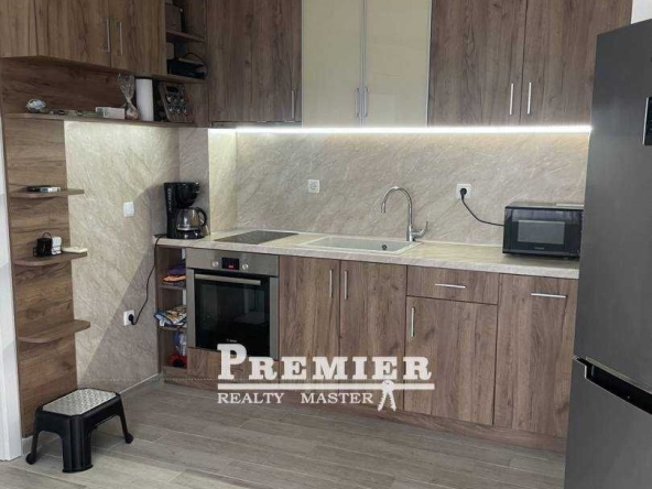 Тристаен апартамент в к.к. Албена - 85 кв.м за 480 €/кв.м - Снимка #1