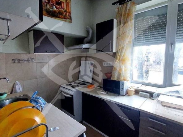 Дава се под наем Двустаен апартамент в Нови Искър - 60 кв.м за 388.62 € - Снимка #1