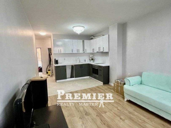 Тристаен апартамент в Поморие - 75 кв.м за 1000 €/кв.м - Снимка #1