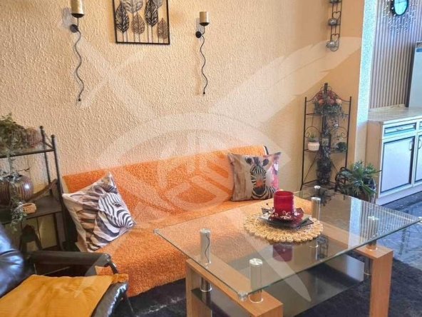 Тристаен апартамент в Перник, Изток - 69 кв.м за 761 €/кв.м - Снимка #1