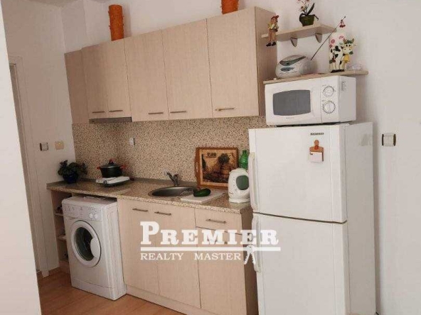 Двустаен апартамент в к.к. Слънчев бряг - 54 кв.м за 834 €/кв.м - Снимка #1