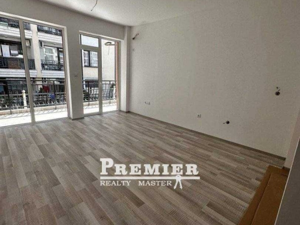 Двустаен апартамент в Свети Влас - 75 кв.м за 707 €/кв.м - Снимка #1