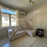 Дава се под наем Двустаен апартамент в София, Център - 55 кв.м за 847.62 € - Снимка #1