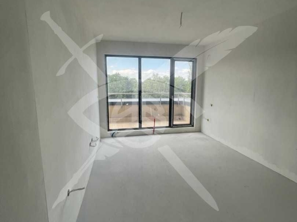 Тристаен апартамент в с. Бояна, Област Варна - 152 кв.м за 2652 €/кв.м - Снимка #1