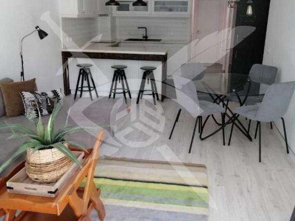 Дава се под наем Тристаен апартамент в София, Бояна - 100 кв.м за 1000 € - Снимка #1