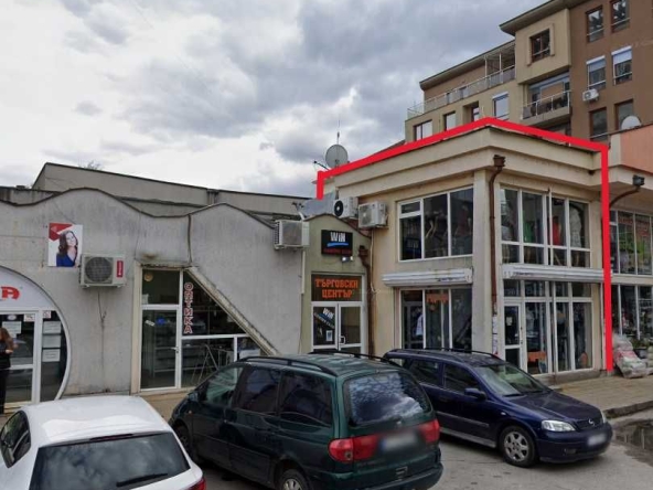 Дава се под наем Магазин в Харманли - 74 кв.м за 306 € - Снимка #1