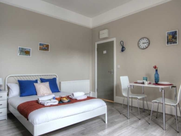 Дава се под наем Едностаен апартамент в Пловдив, Централна гара - 45 кв.м за 198.9 € - Снимка #1