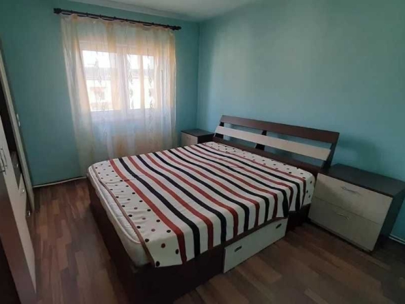 Дава се под наем  в Пловдив, Кючук Париж - 17 кв.м за 76.5 € - Снимка #1