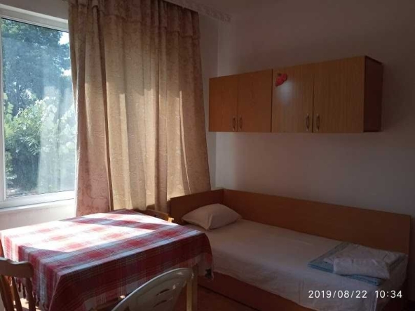 Дава се под наем  в Варна, Център - 20 кв.м за 149.43 € - Снимка #1
