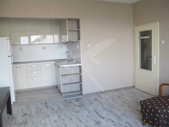 Тристаен апартамент в Пловдив, Тракия - 81 кв.м за 920 €/кв.м - Снимка #1