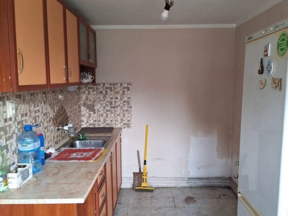 Дава се под наем Къща в София, Надежда 3 - 80 кв.м за 700 € - Снимка #1