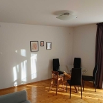 Дава се под наем Двустаен апартамент в София, Център - 60 кв.м за 687.99 € - Снимка #1