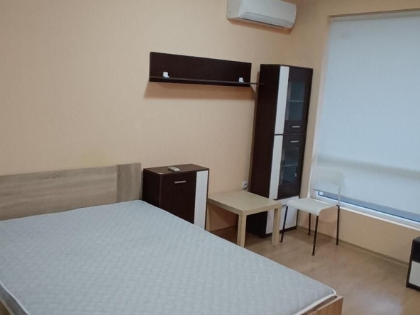 Дава се под наем Едностаен апартамент в Пловдив, Каменица 1 - 50 кв.м за 300 € - Снимка #1