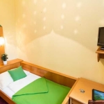 Дава се под наем  в Пловдив, Център - 20 кв.м за 102 € - Снимка #1